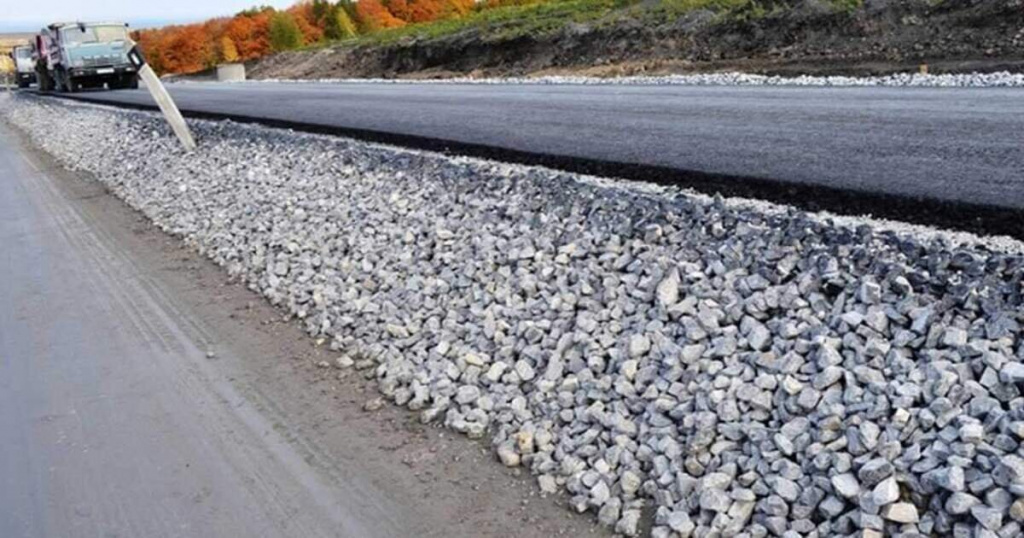 щебень в строительстве дорог,фото