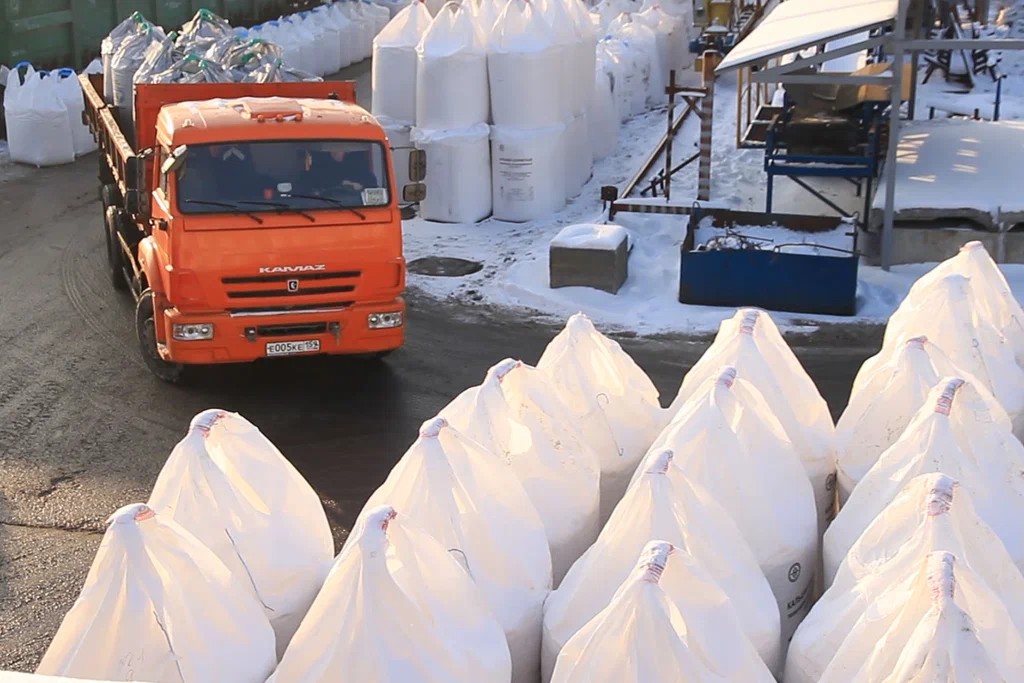 хранения противогололедных материалов,фото