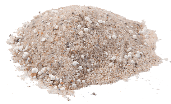 Песчано-соляная смесь зимой 2025/26: стоит ли использовать?